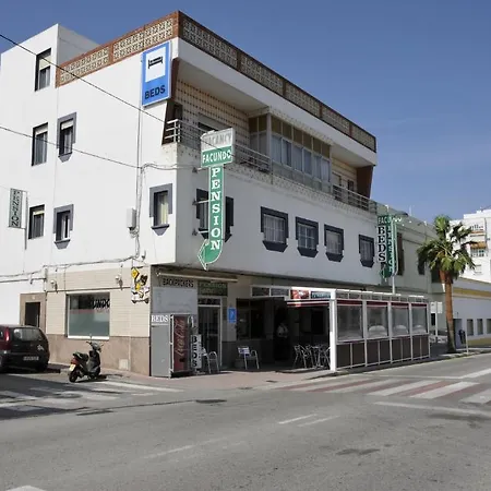 Backpackers Pension Facundo Guest house Tarifa